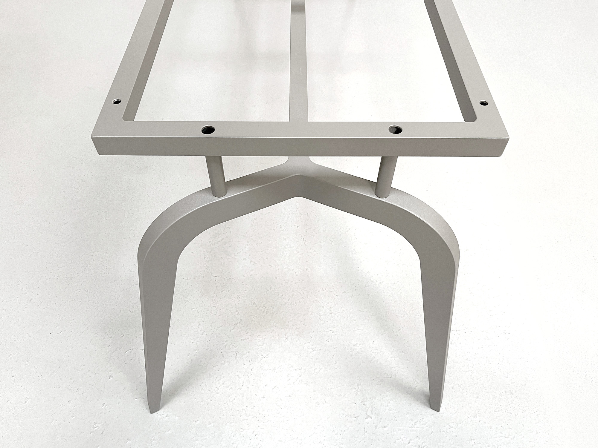 Pied de table metal sur mesure Celeste 3 clair Pied de table metal sur mesure Celeste clair