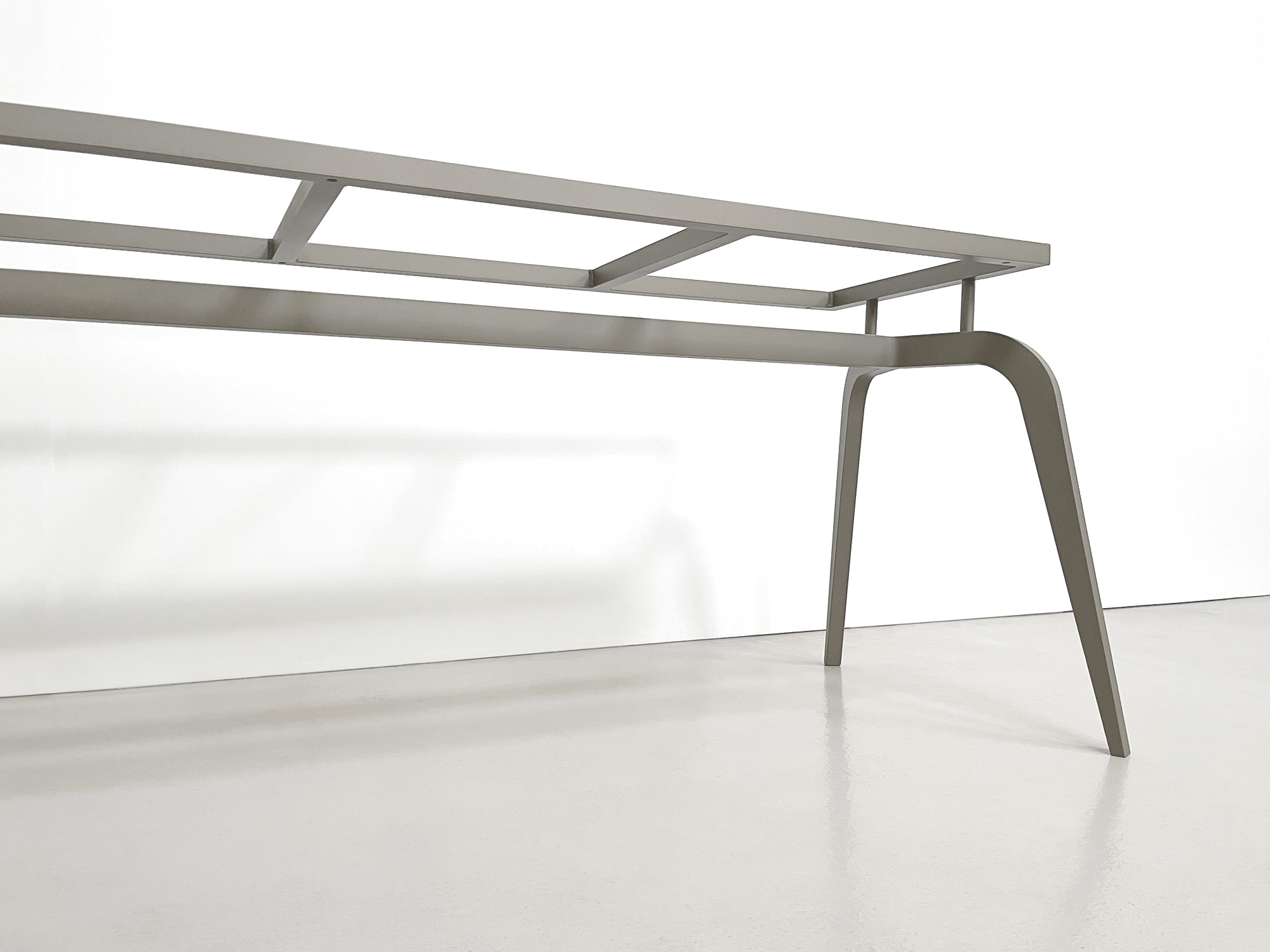 Pied de table metal sur mesure Celeste 4 clair Pied de table metal sur mesure Celeste clair