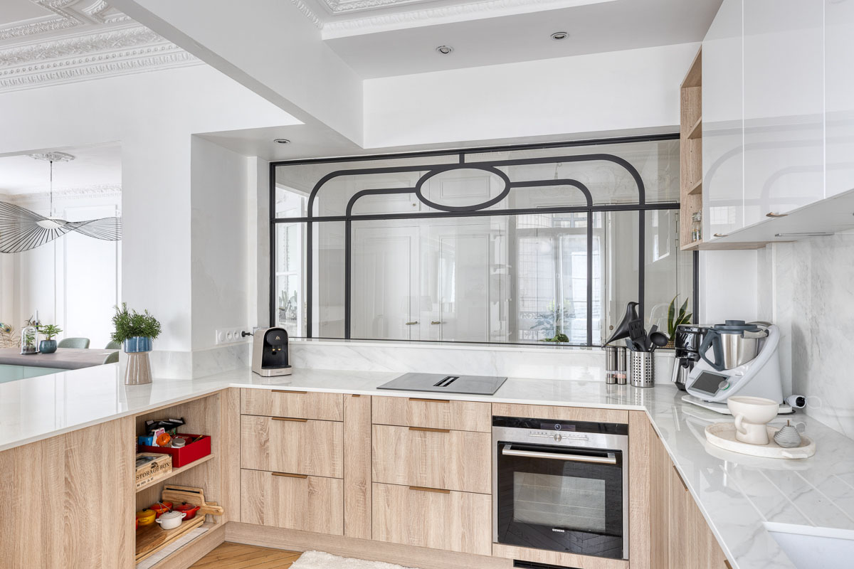 Verrière cuisine sur mesure en acier avec ellipse