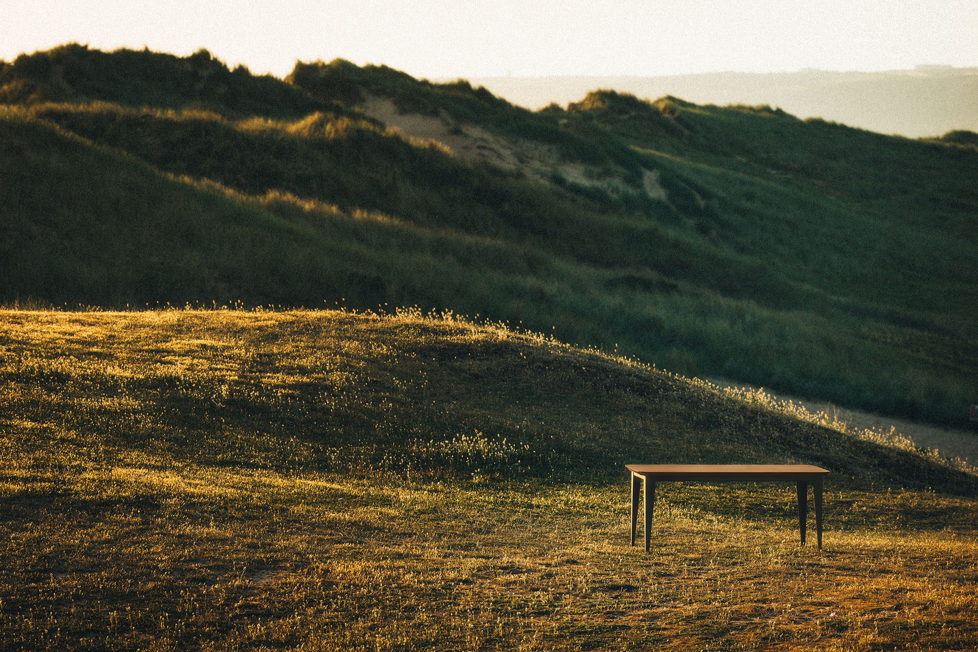 Table en acier et bois massif comtesse