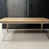 Table comtesse plaquage bois chêne pieds acier ivoire